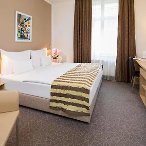 Hotel Pav, Prague