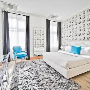 Hotell Friday, Prag